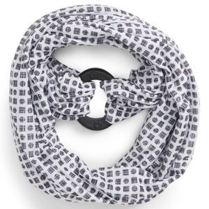 Women's NIB Boppy Teething Scarf